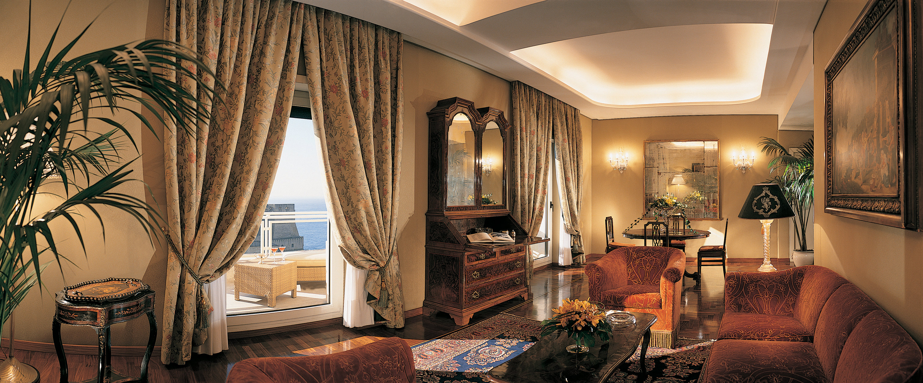 Grand Hotel Vesuvio Naples 28/50