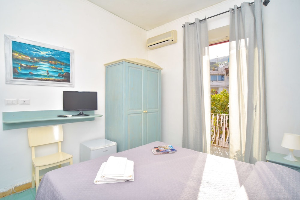 HOTEL VILLA TINA 29/56