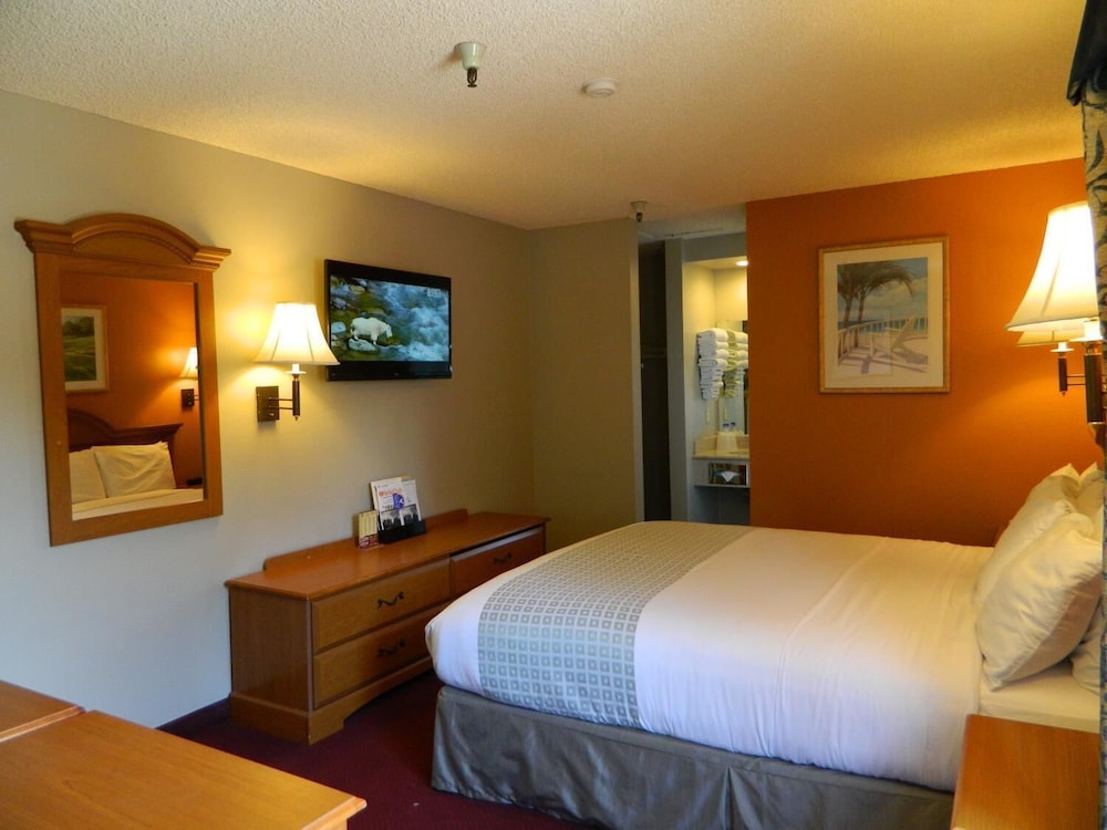 Downtown SLO Inn 14/60