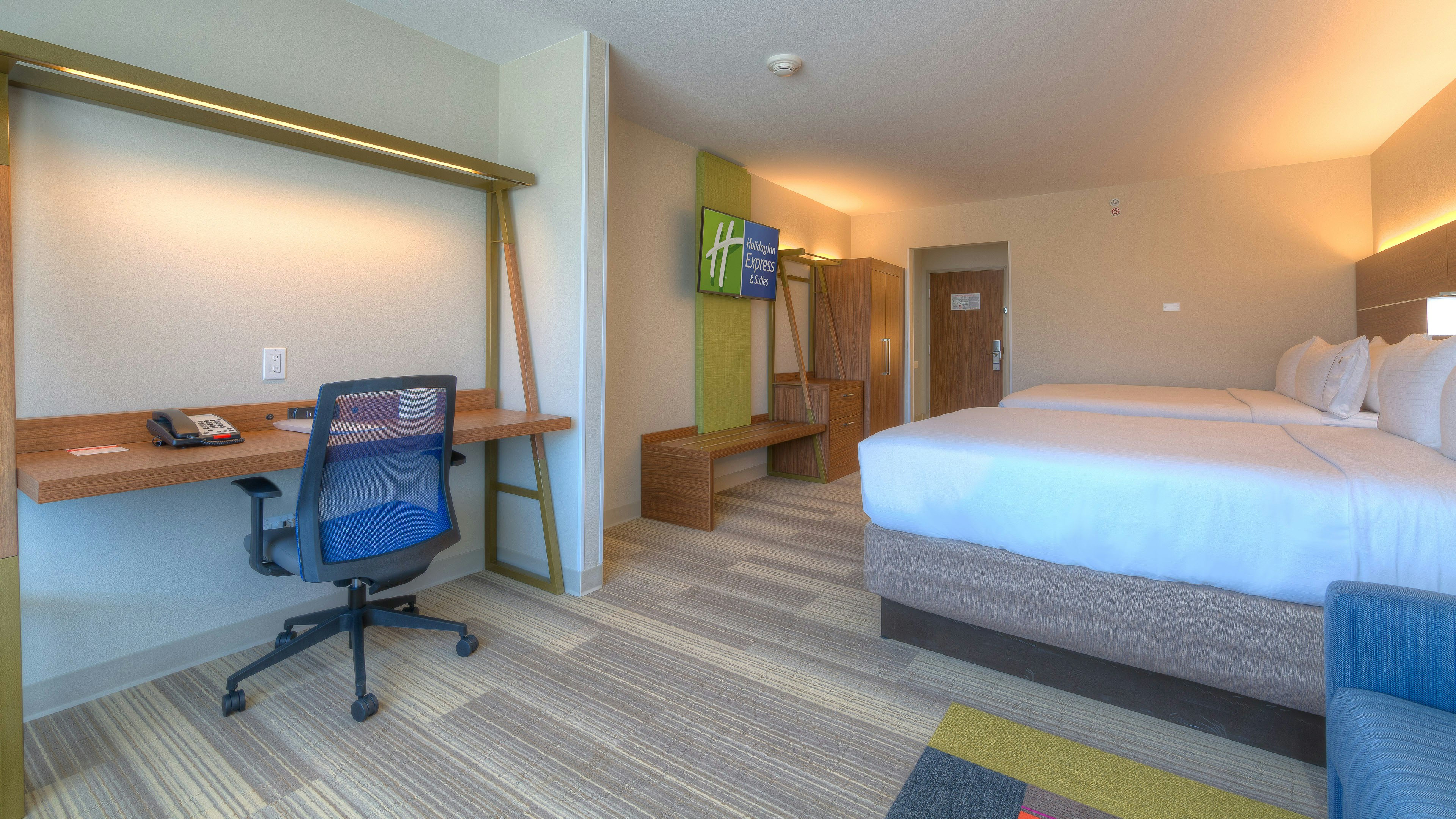 Holiday Inn Express Suites Tulsa Midtown 19/68