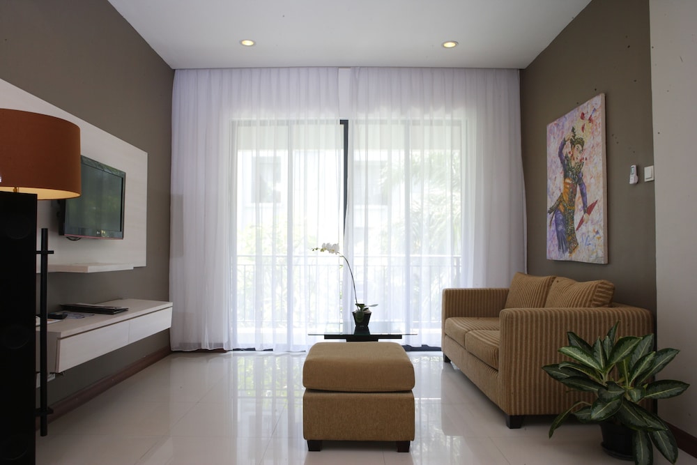 Umalas Hotel And Residence 32/50