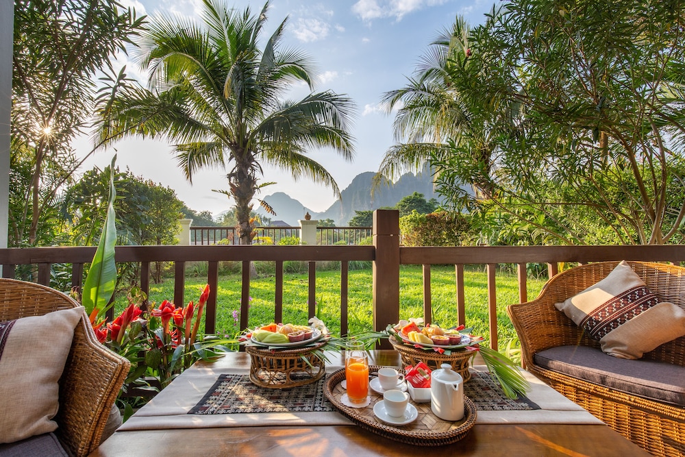 Riverside Boutique Resort Vang Vieng 56/74