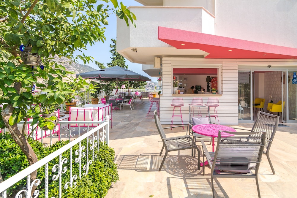 Kalkan Suites 40/50