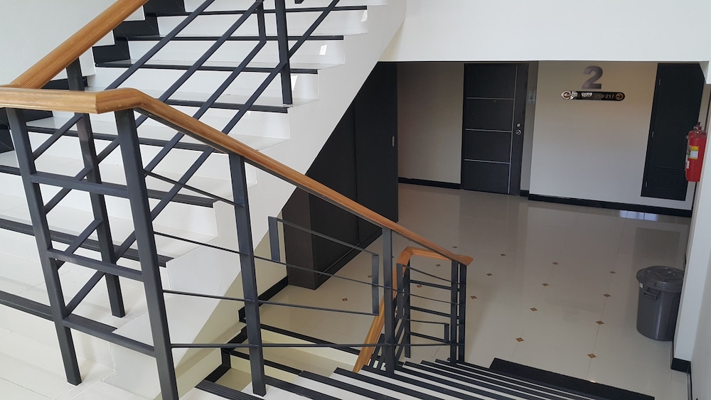 B Space Residence 10/46