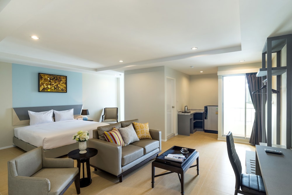 Zircon Hotel 38/53