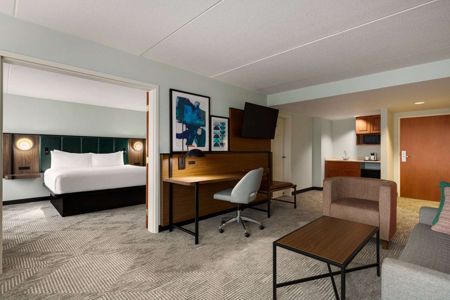 Wingate by Wyndham Green Bay Airport 6/23