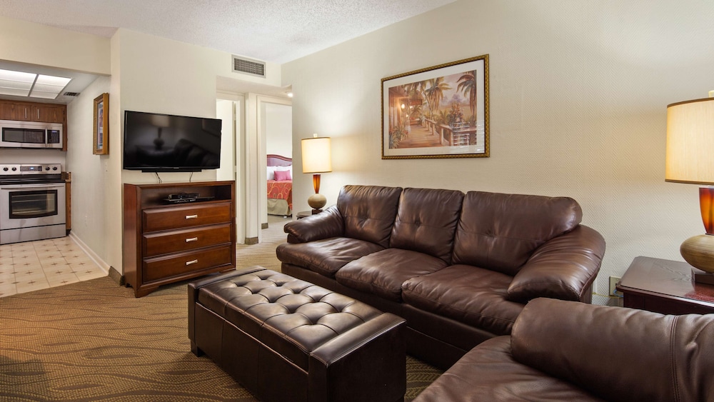 Best Western Naples Inn & Suites 27/36