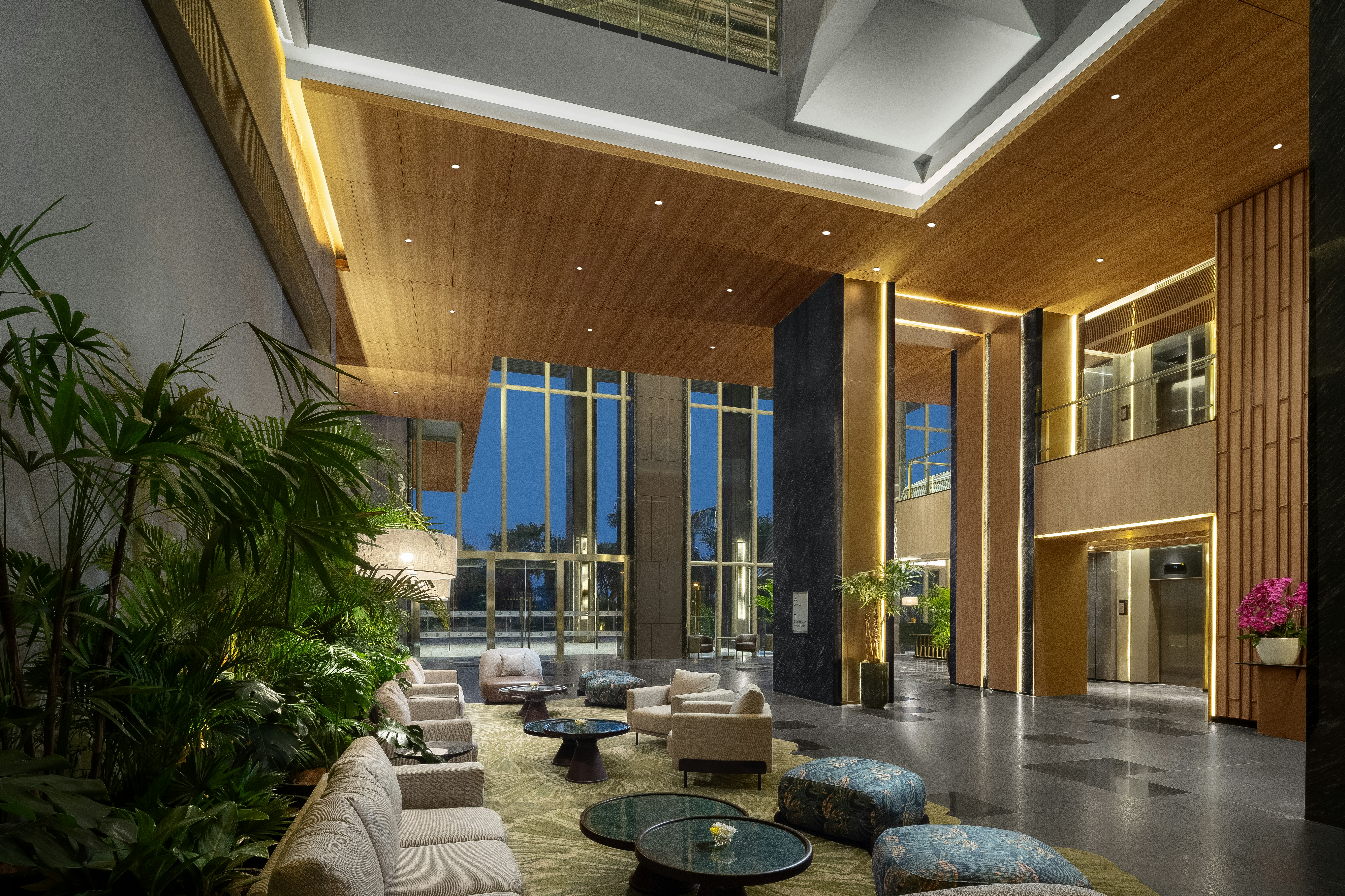 Hilton Padalarang Bandung 12/50