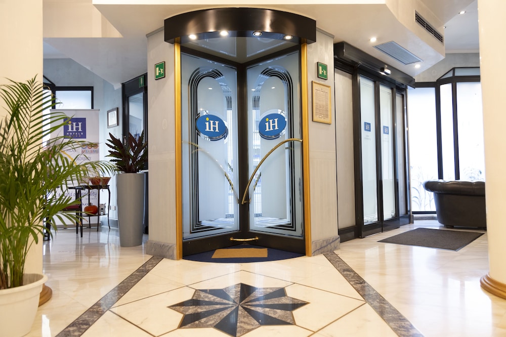 Jr Hotels Bocconi Milano 3/60