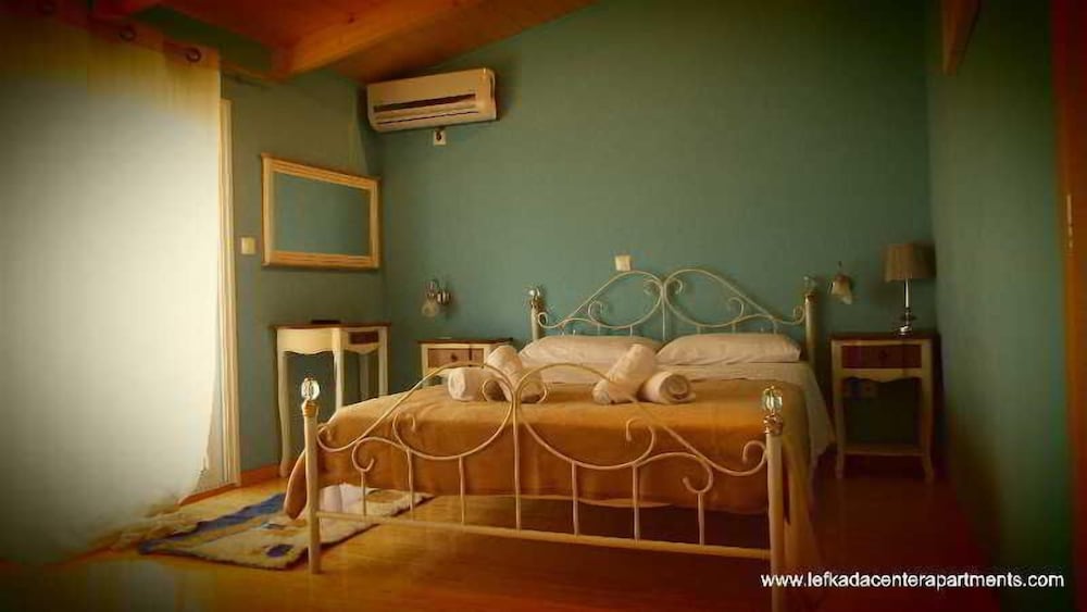 LEFKADA CENTER APARTMENTS 16/32