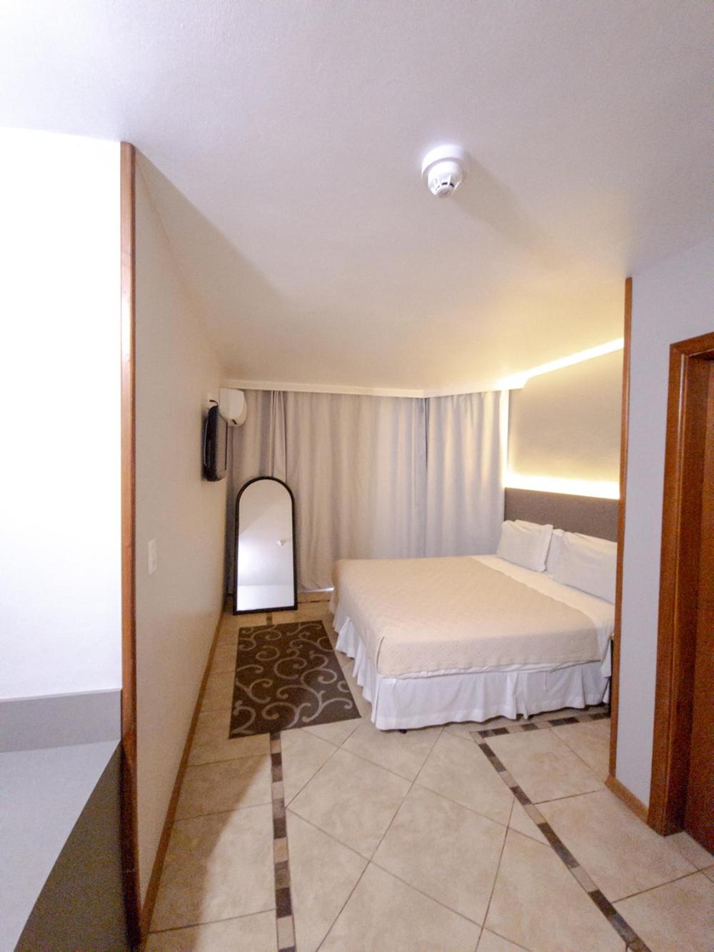 Hotel Mont Blanc 36/37
