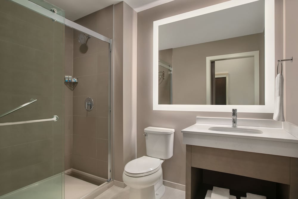 Hyatt House Atlanta Perimeter Center 43/47