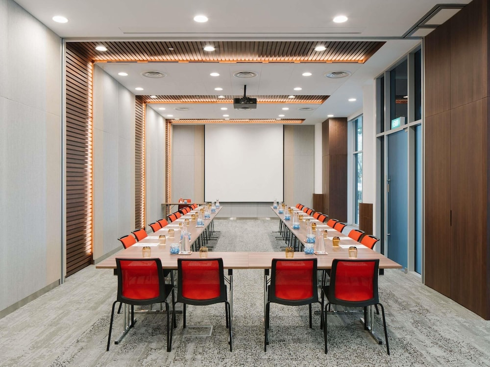 Ibis Singapore on Bencoolen 62/70