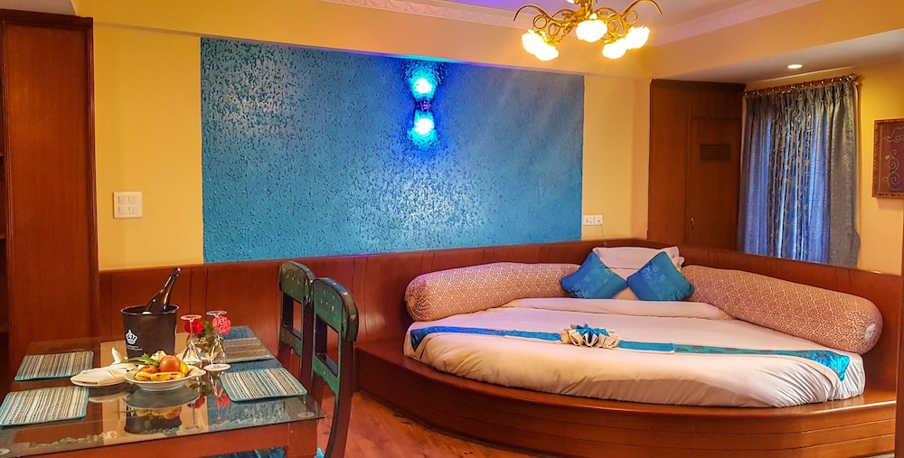 Hotel Yukhang 20/50