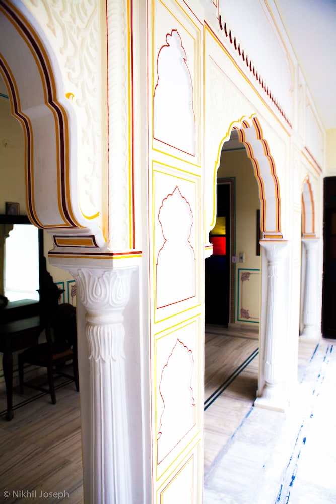 Krishna Palace 7/50