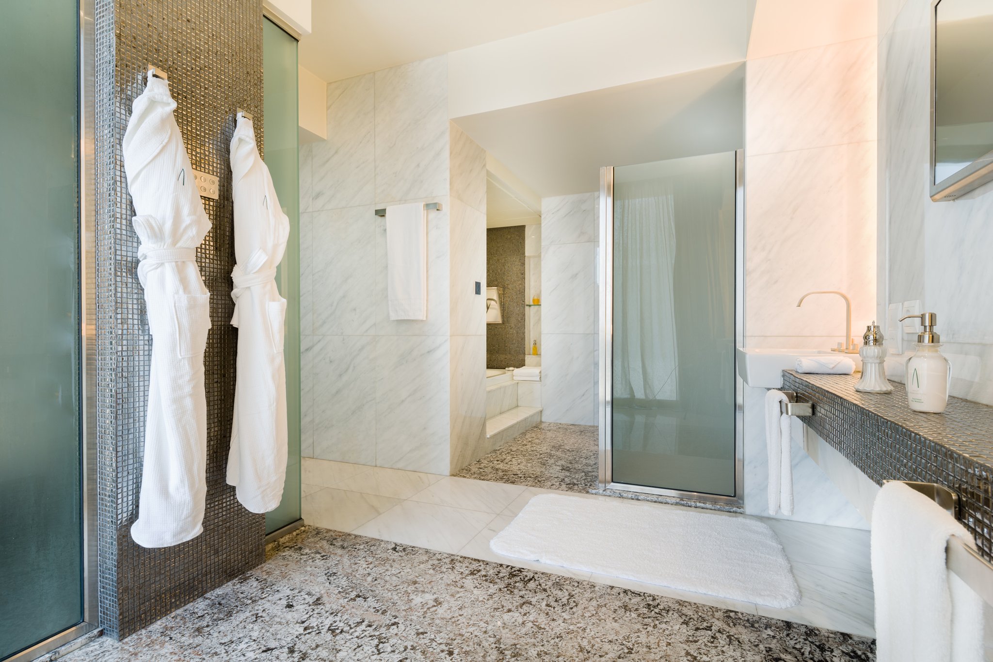 فندق الفيصلية(Mandarin Oriental Al Faisaliah Riyadh) 99/100