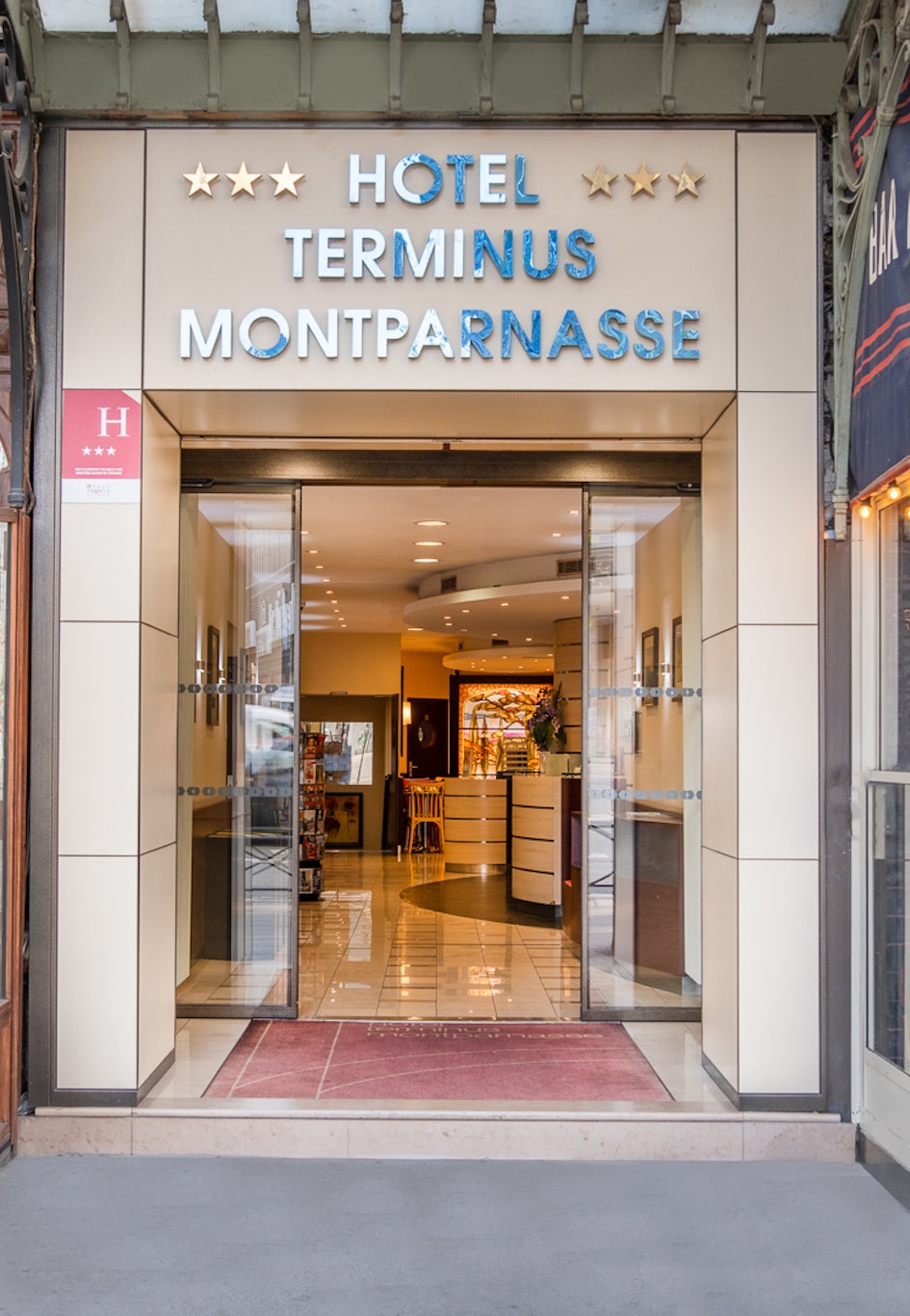 HOTEL TERMINUS MONTPARNASSE 3/63