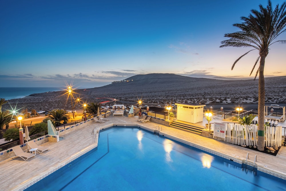 Hotel Esmeralda Maris by LIVVO 64/71