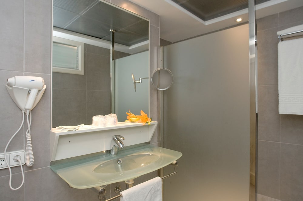 PREMIUM, STUDIO, BALCONY