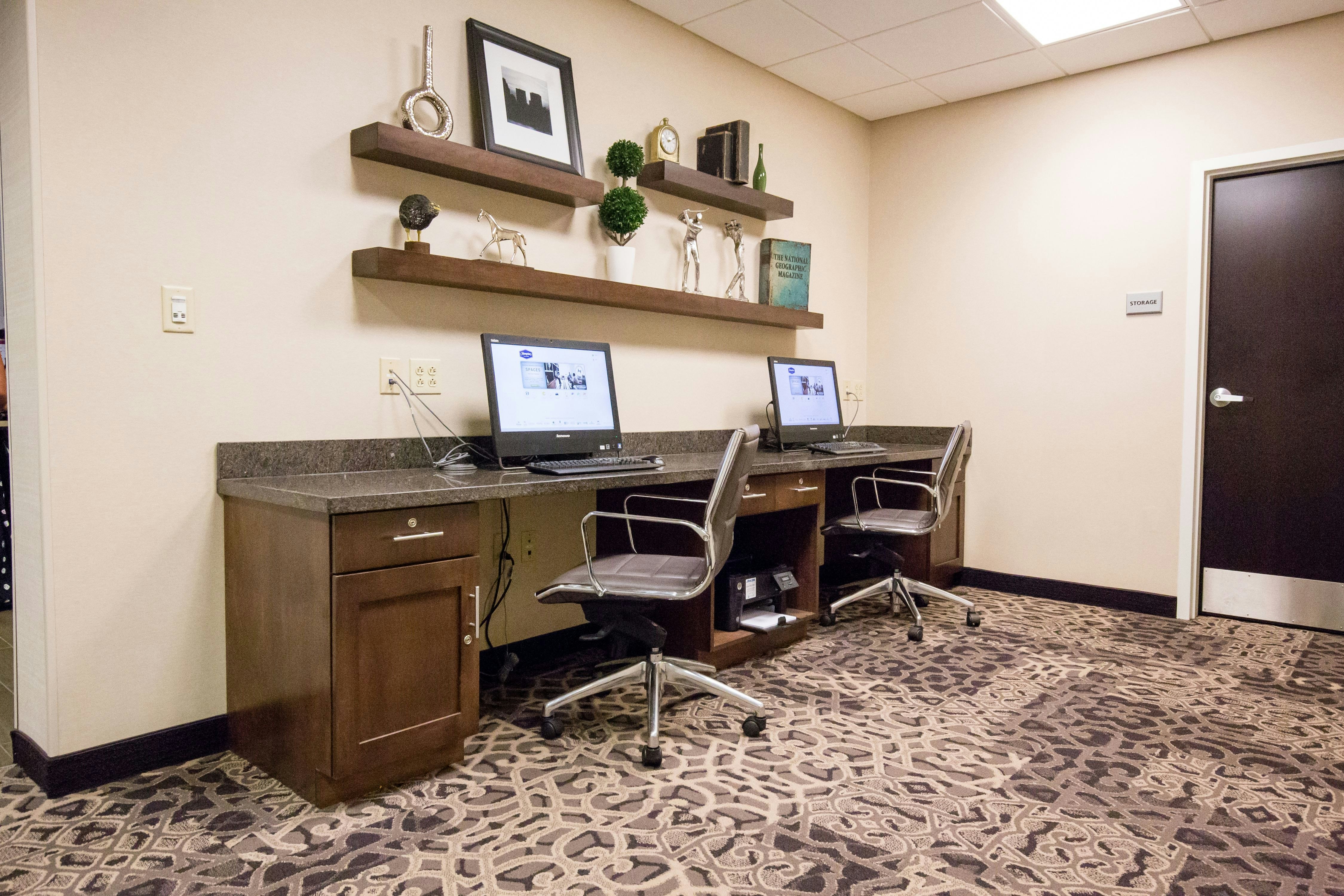 Hampton Inn Suites Pittsburgh Harmarville 33/50