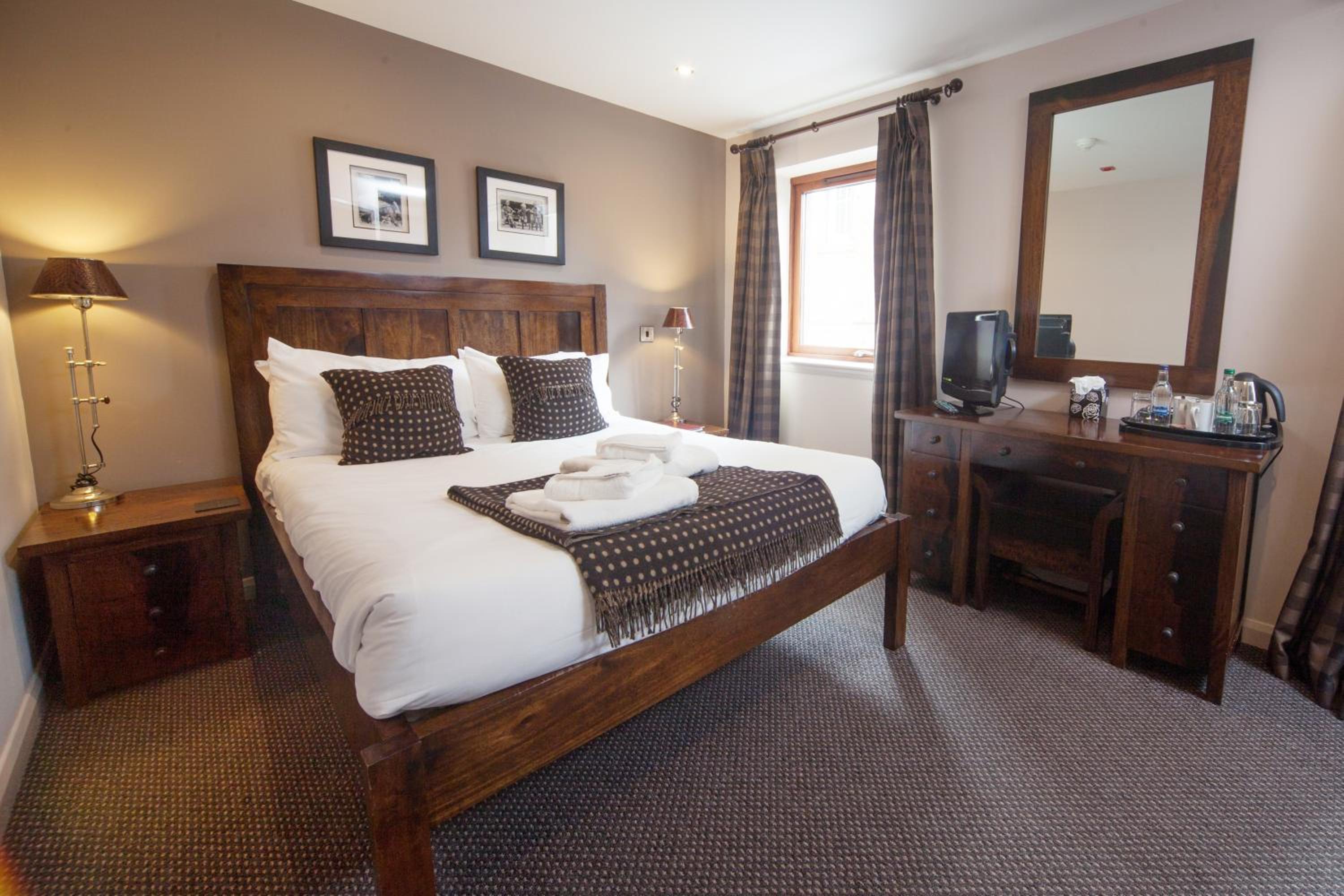 The Townhouse Hotel 24/57