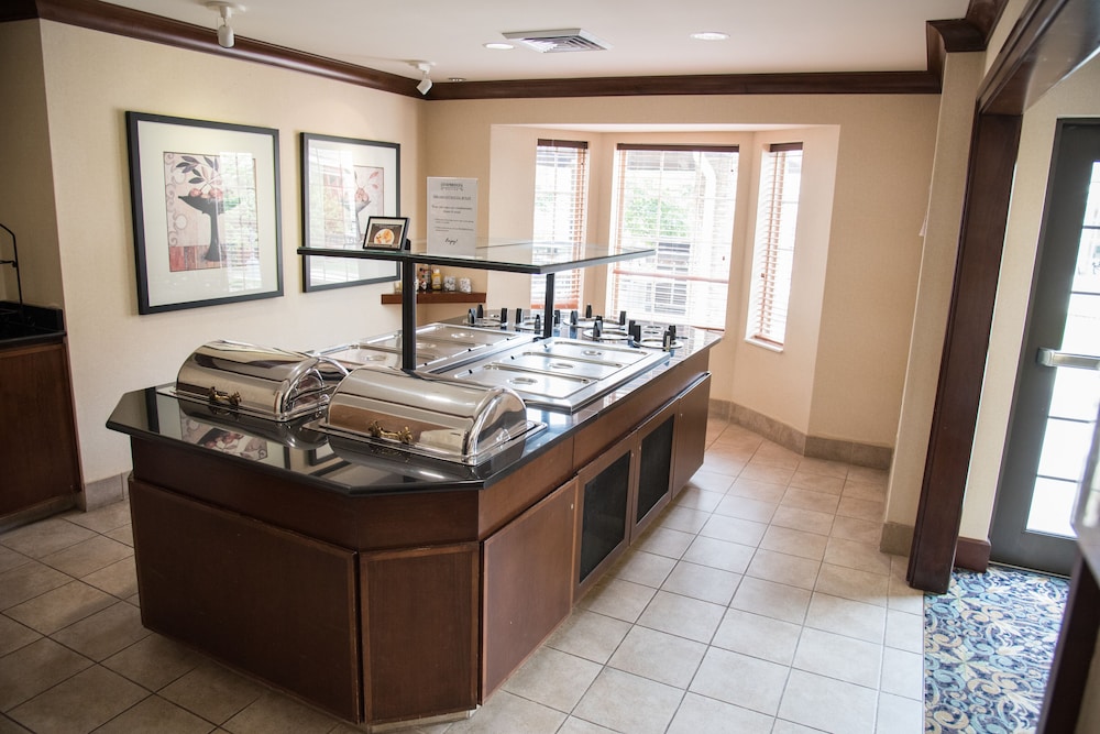 Staybridge Suites Fort Wayne 49/59