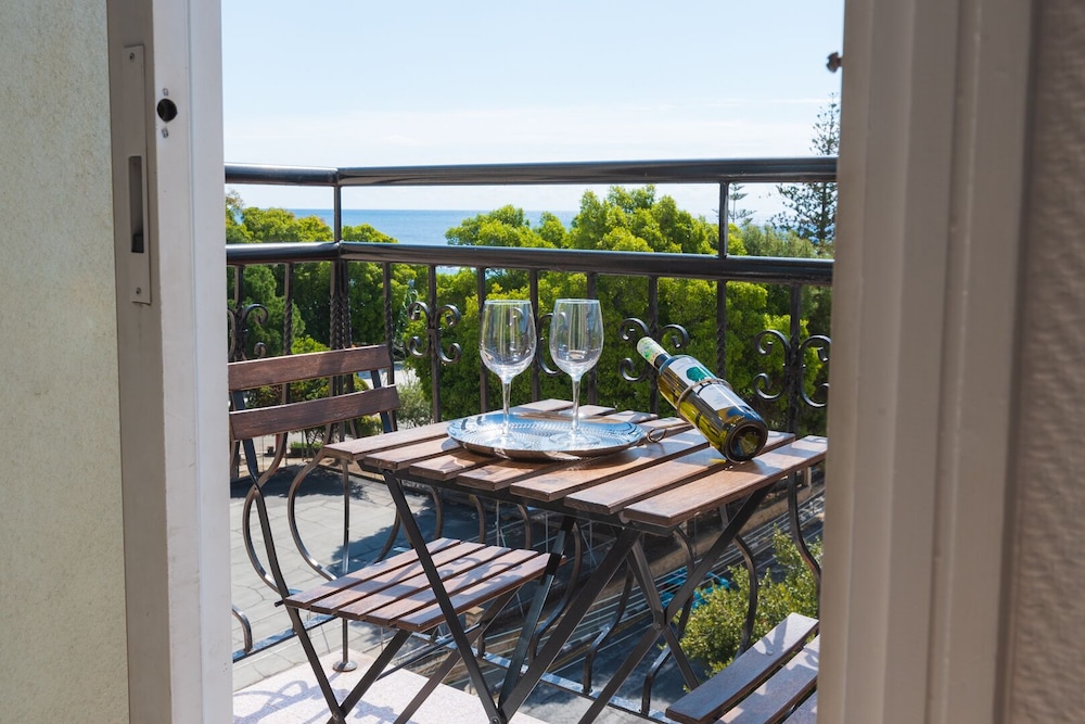 Chrielka Hotelsuites 37/43