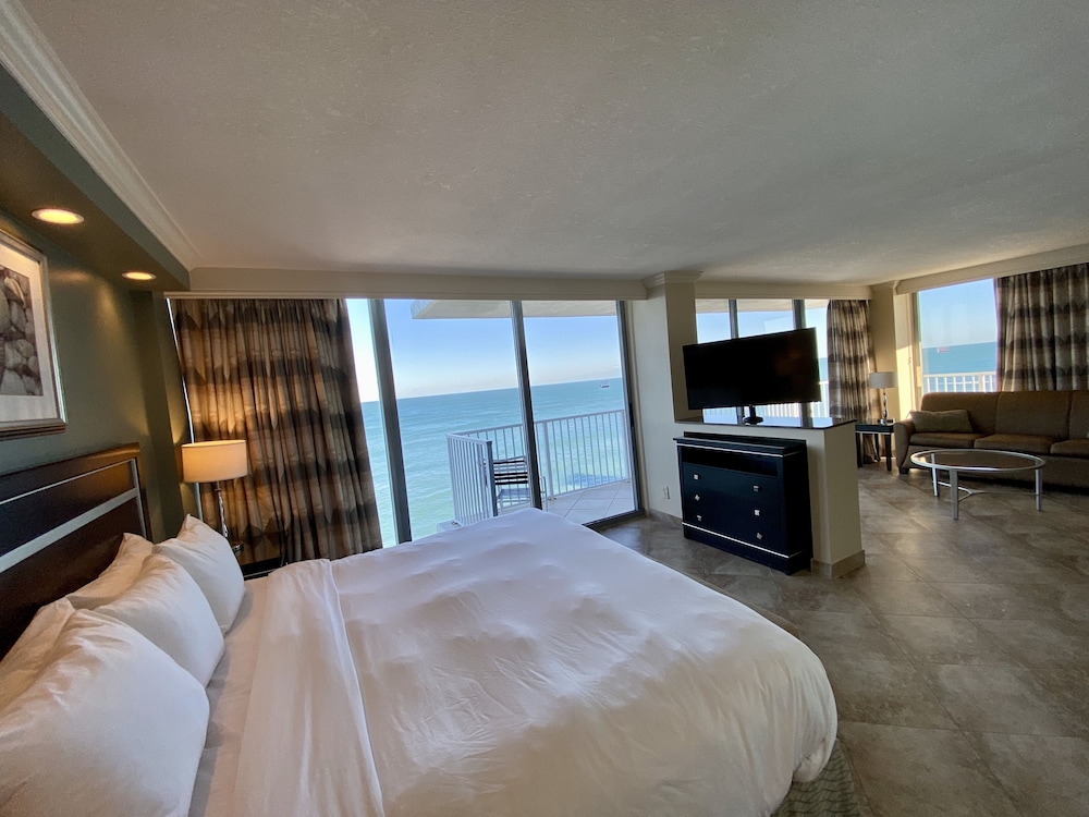 Radisson Suite Hotel Oceanfront 17/64