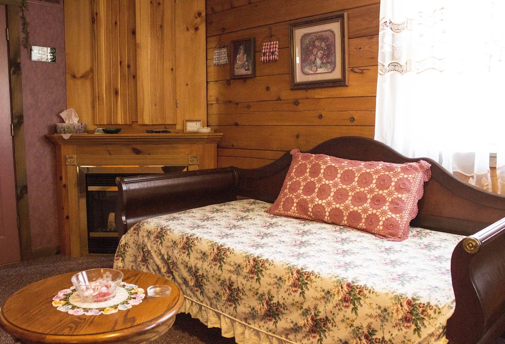 Berry Patch Bed and Breakfast 34/50