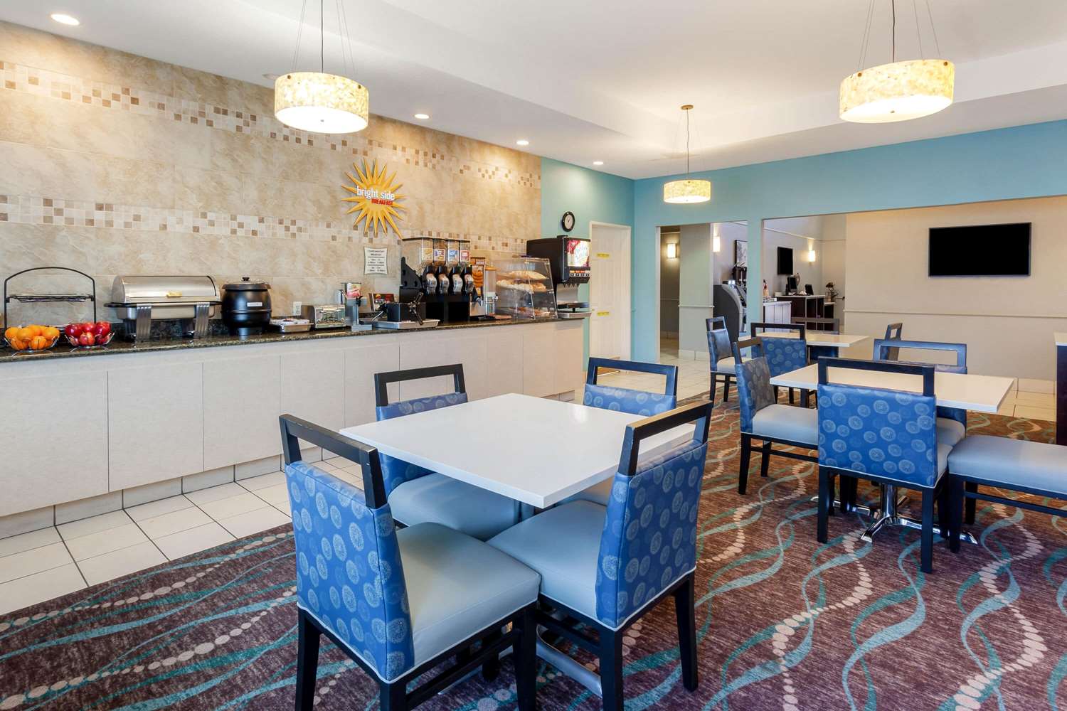 restaurant cafeteria