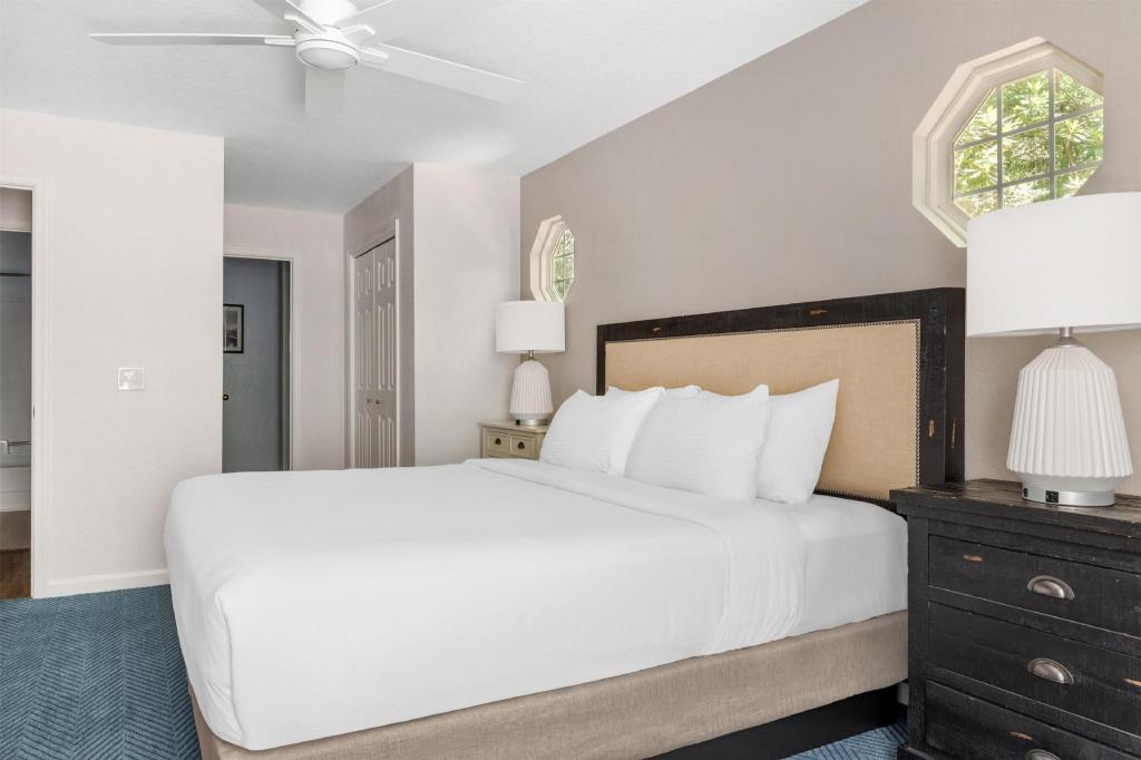 Room at Hilton Vacation Club Beachwoods Kitty Hawk, KITTY HAWK - NC