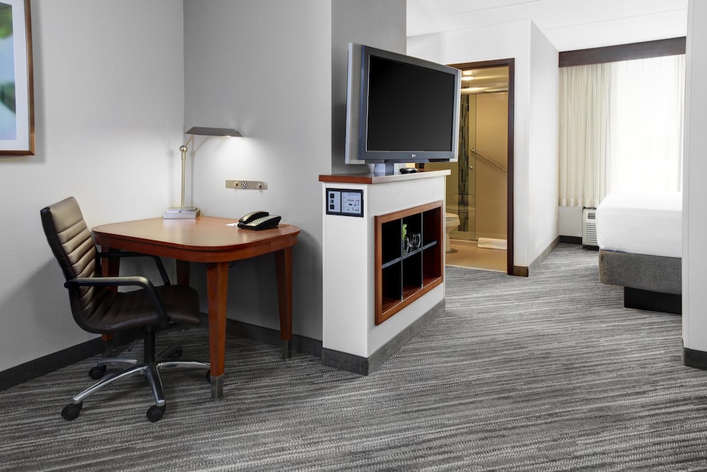 Hyatt Place Nashville Opryland 61/72