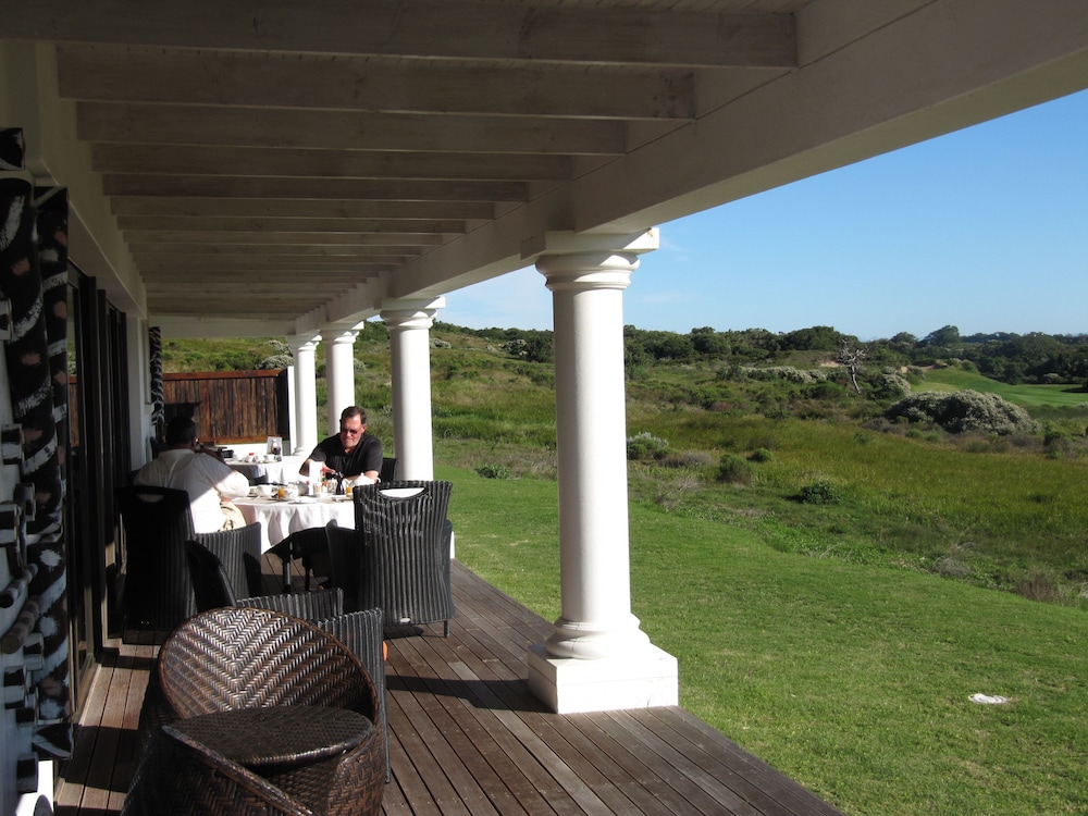 St Francis Golf Lodge 32/34