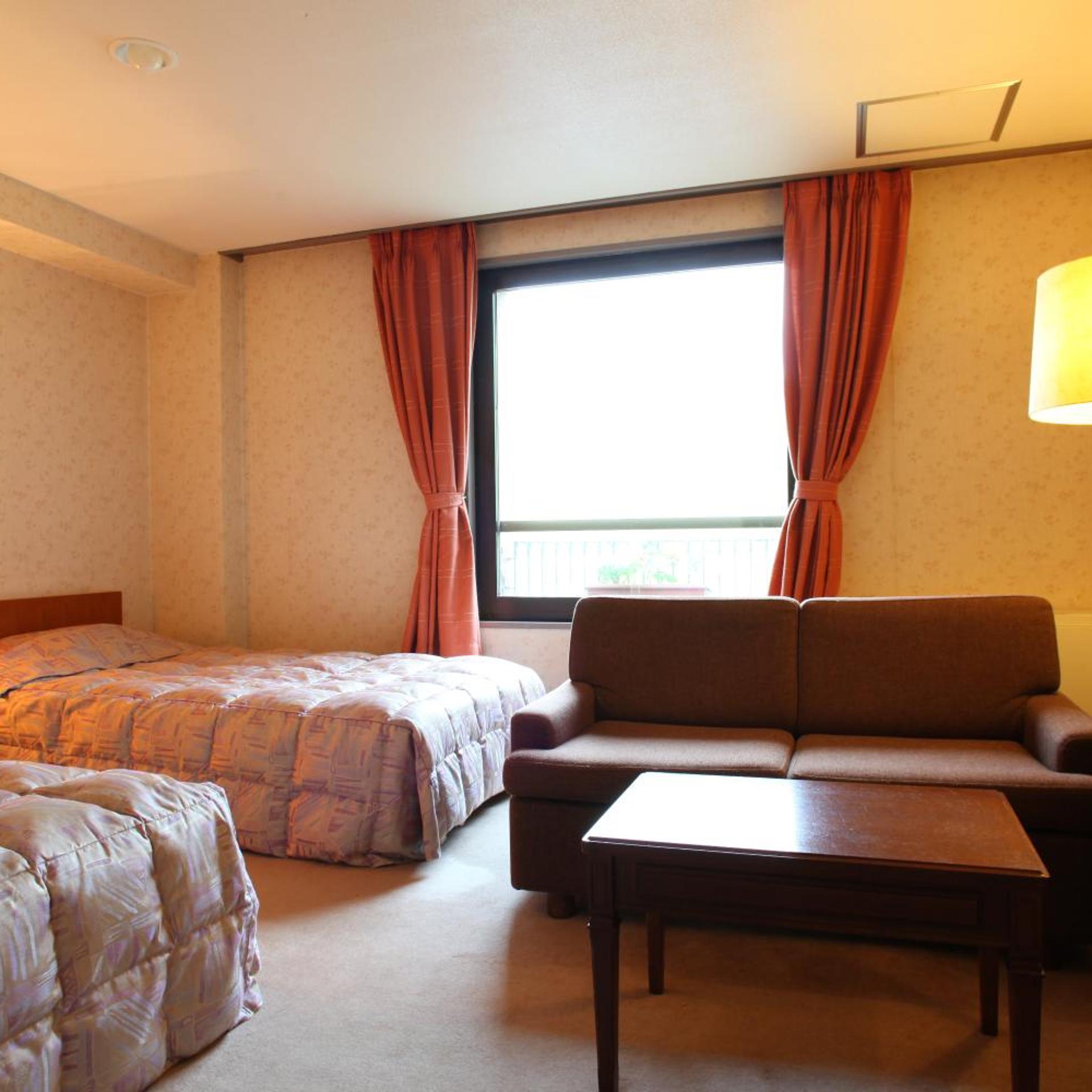 Room, Single