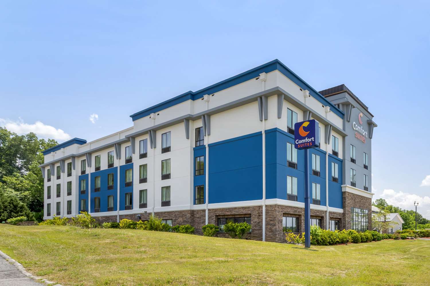 Comfort Suites Kodak Sevierville 2/40