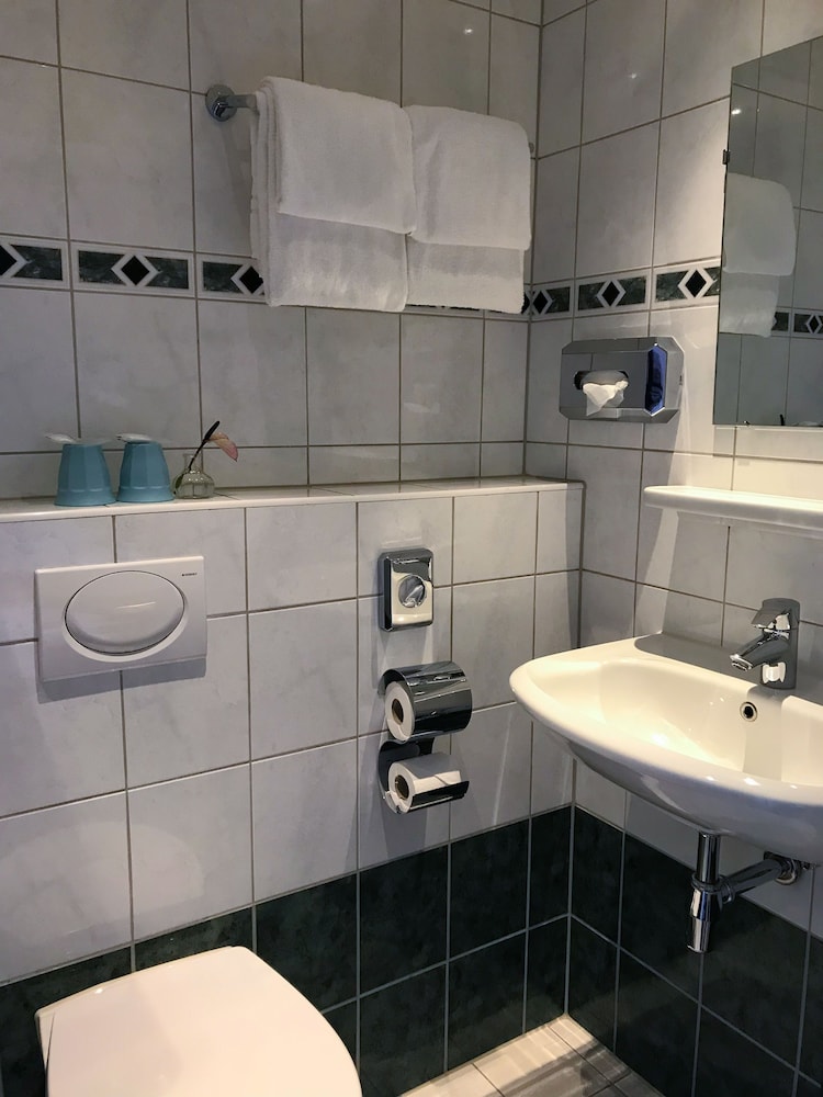 Hotel Luxer 14/42