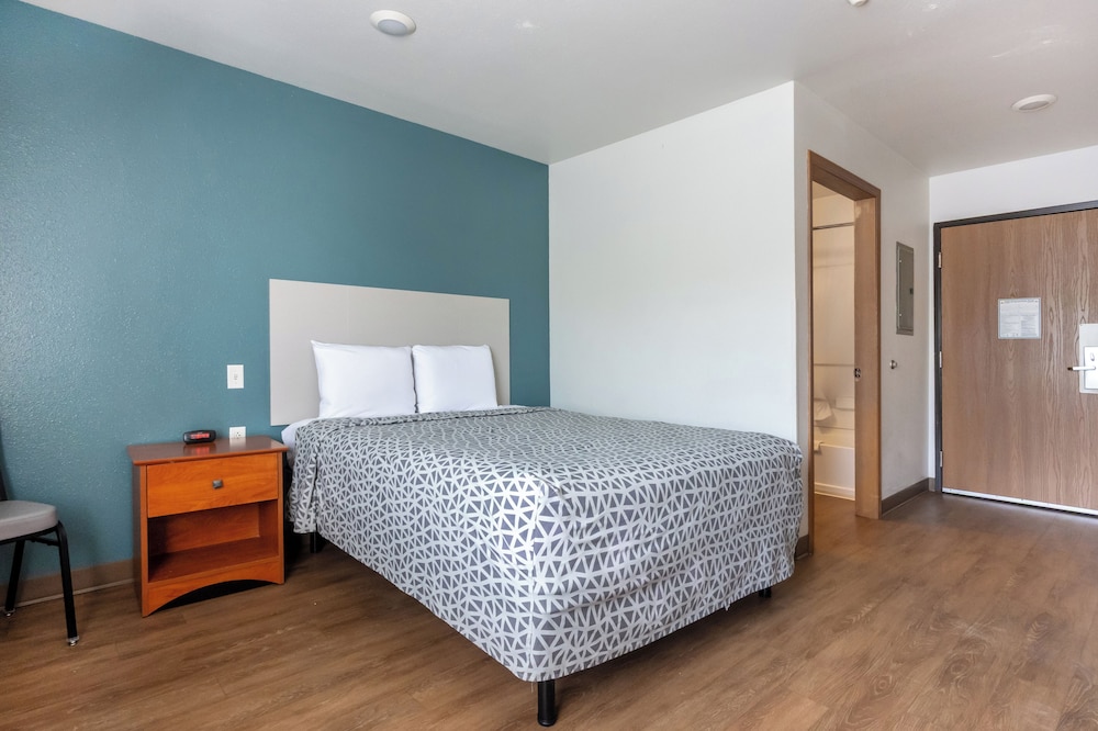 Woodspring Suites Huntsville Madison 19/45