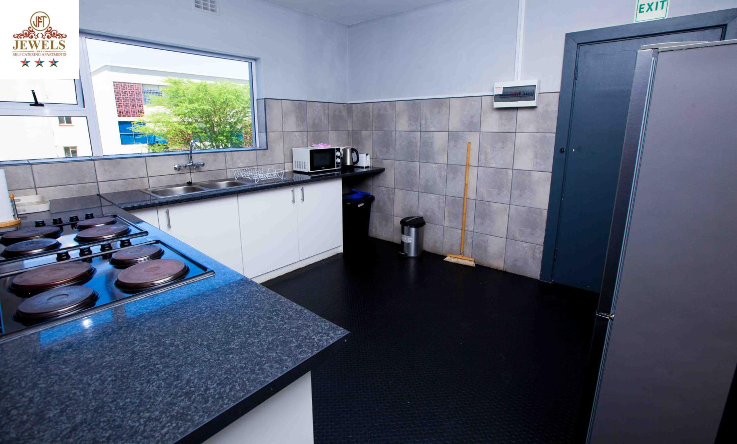 JFT Jewels Self catering Apartments 5/14