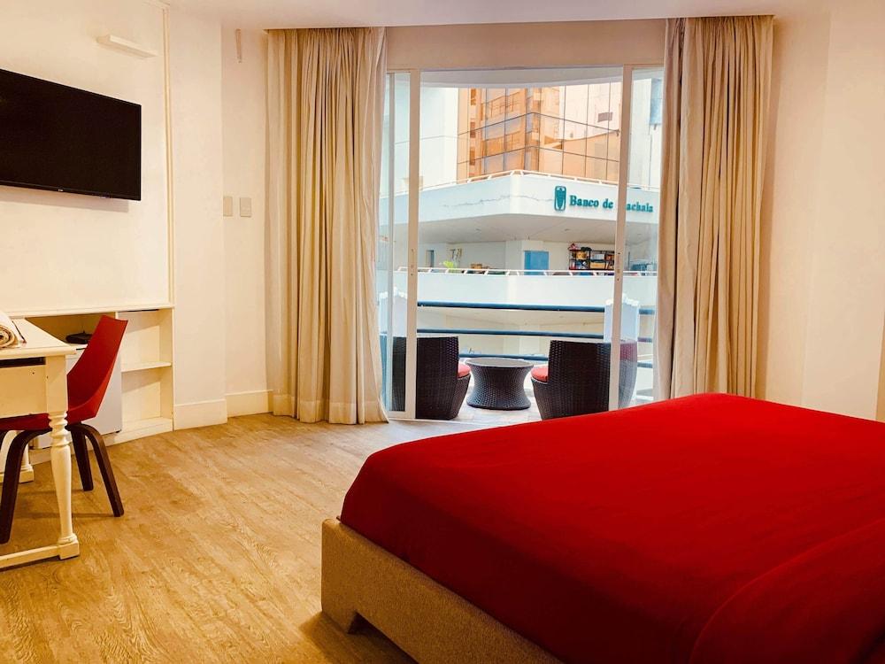 La Fontana Hotel 5/33
