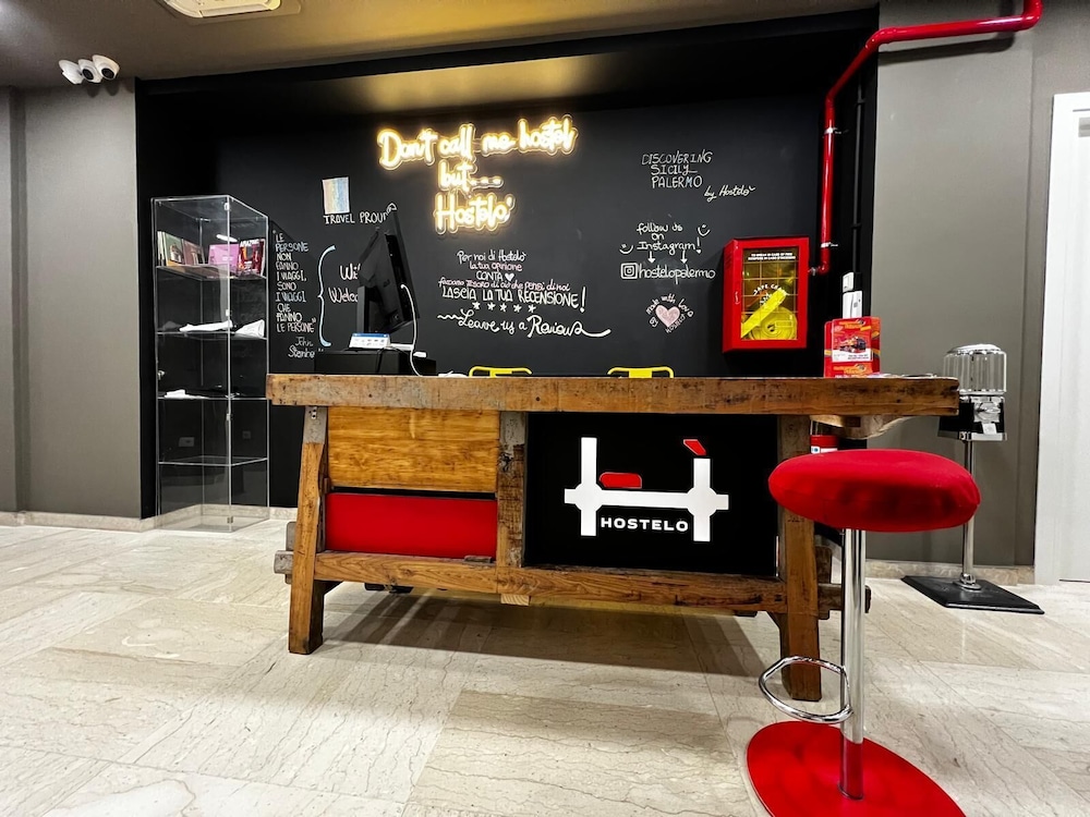 Hostelo Luxury Hostel 7/64
