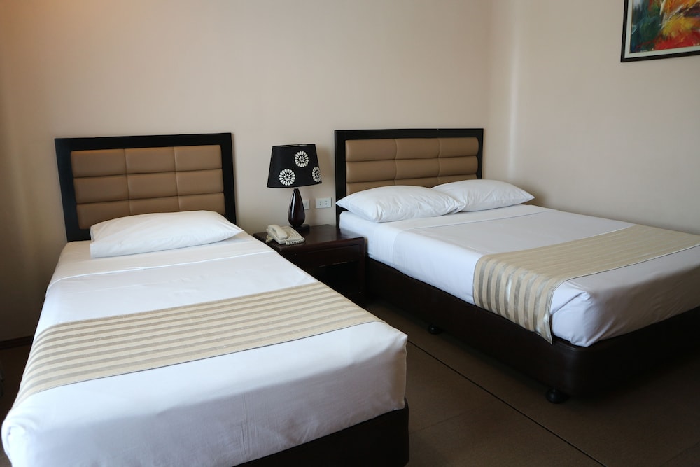 N Hotel 20/55
