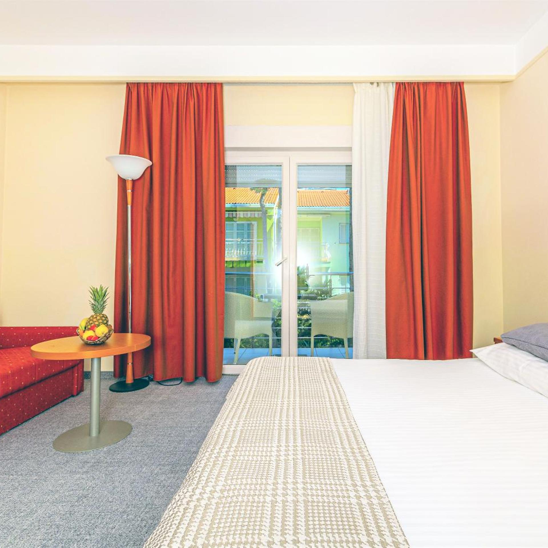 Room, Double Bed, Park View