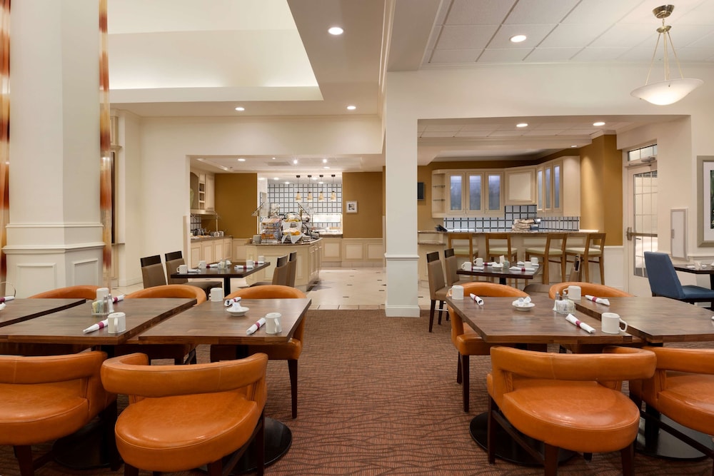Hilton Garden Inn Fredericksburg 40/56