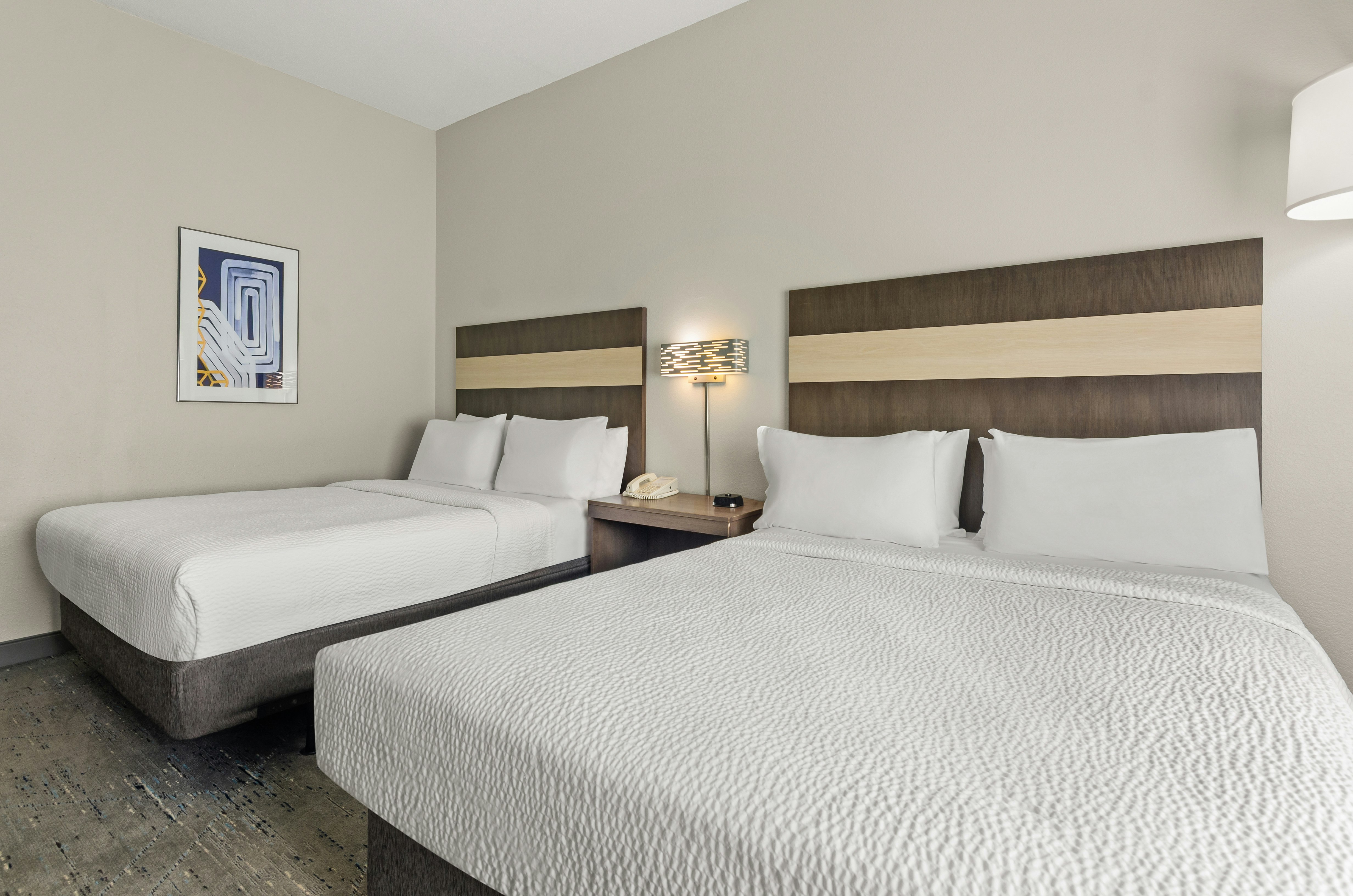 Holiday Inn Express Princeton I-77 27/69