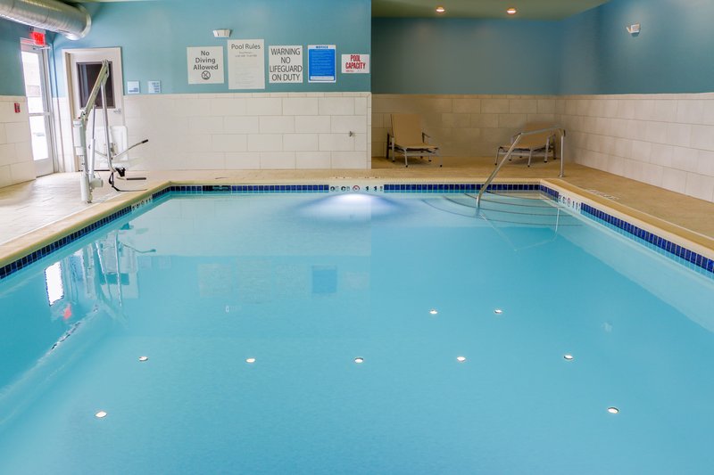 Holiday Inn Express And Suites Detroit Northwest Livonia 24/41