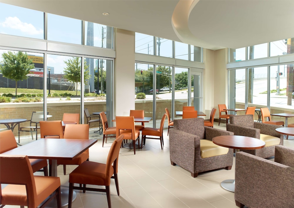 Hyatt House Atlanta Downtown 35/50