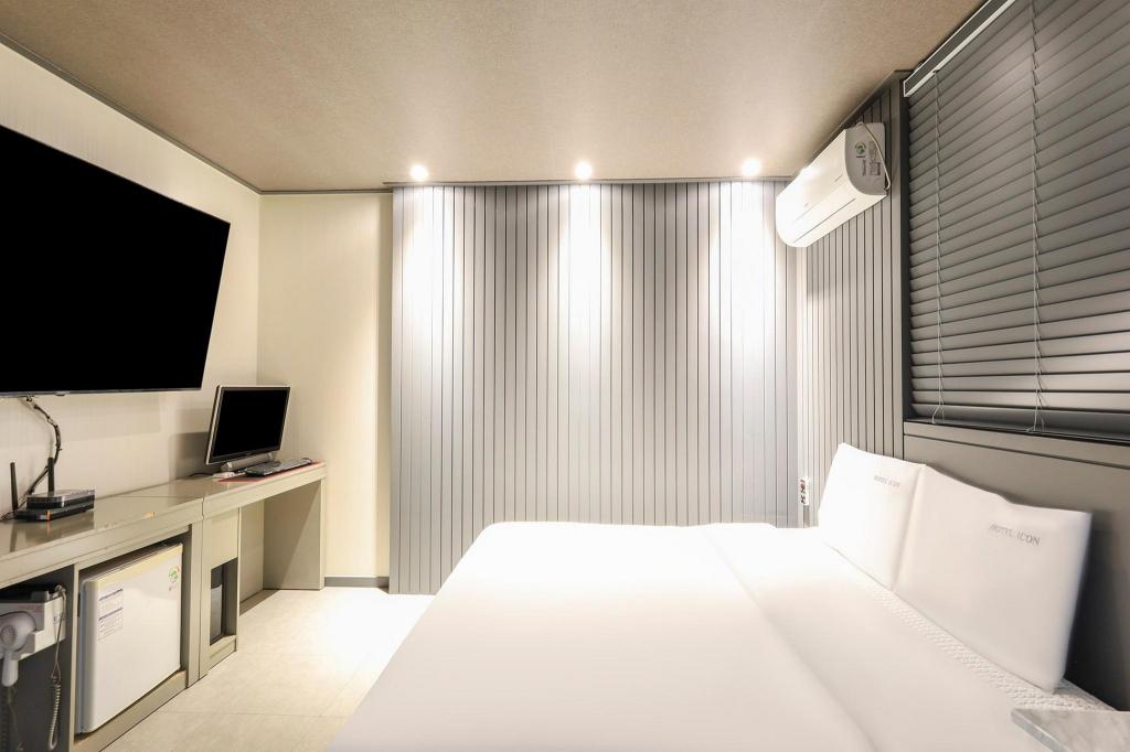 Icon Motel 28/57