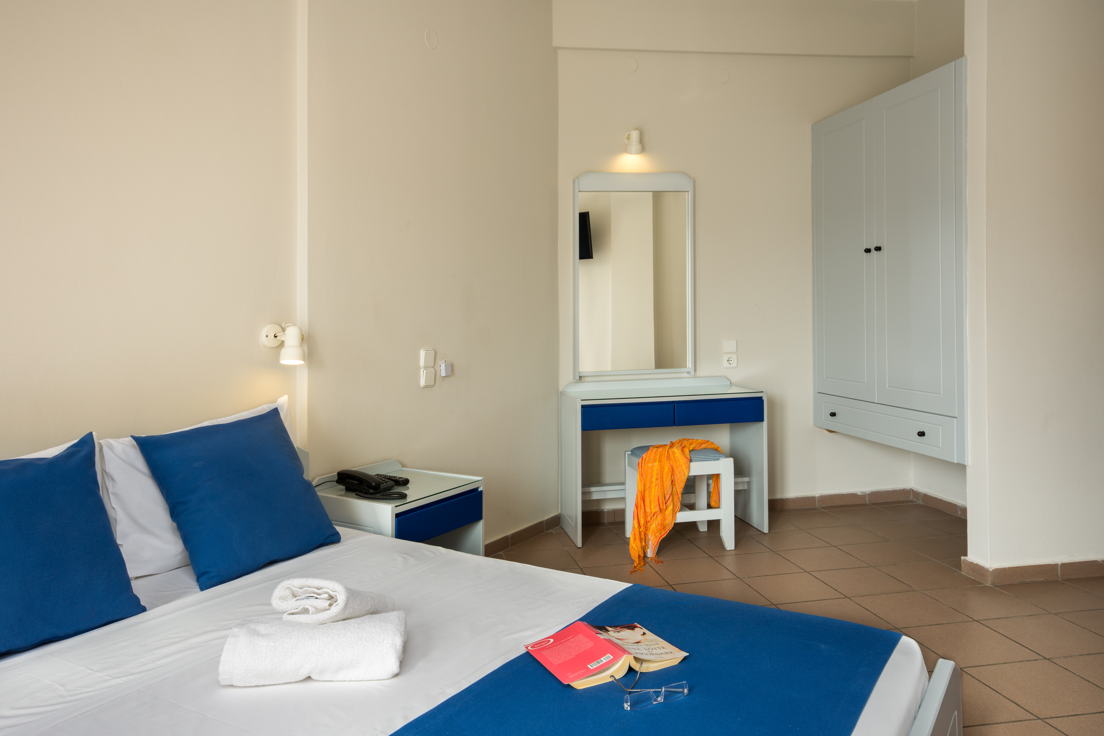 غرفة قياسية ثلاثية، Central Hersonissos Hotel 3/8