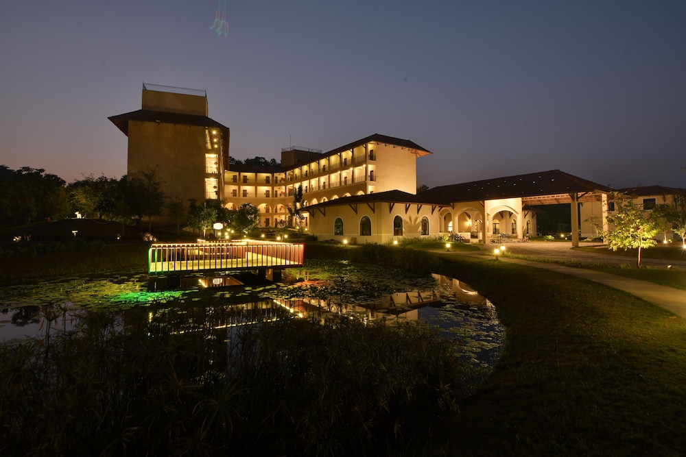 Bhanu The Fern Forest Resort & Spa Jambughoda 55/63