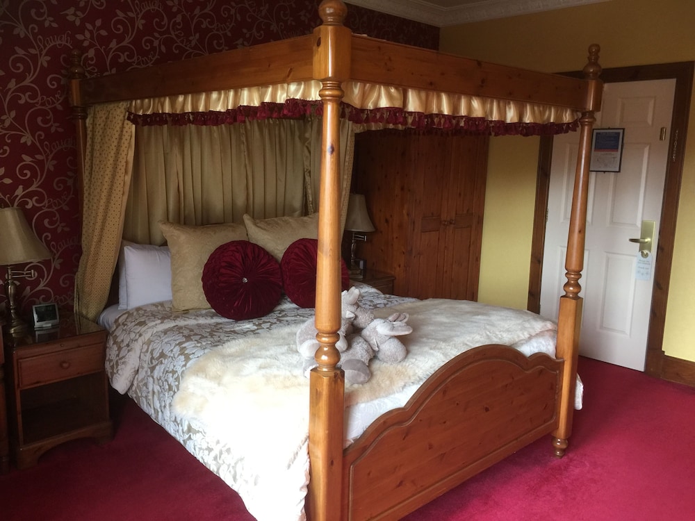Glenspean Lodge Hotel(formerly BEST WESTERN GLENSPEAN LODGE - HIGHLANDS) 10/77